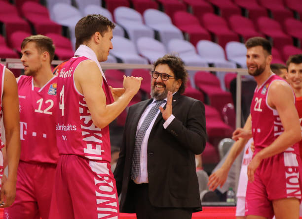 在这场令人 在这场令人