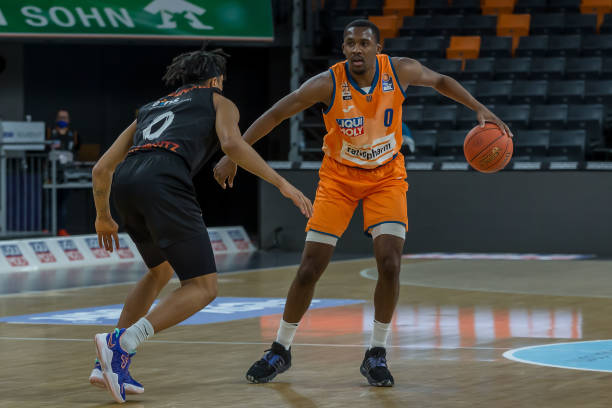 凯伦几乎已 凯伦几乎已