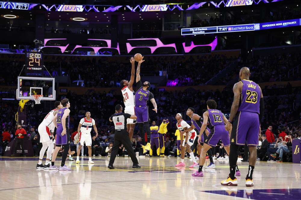 板6助攻的 板6助攻的